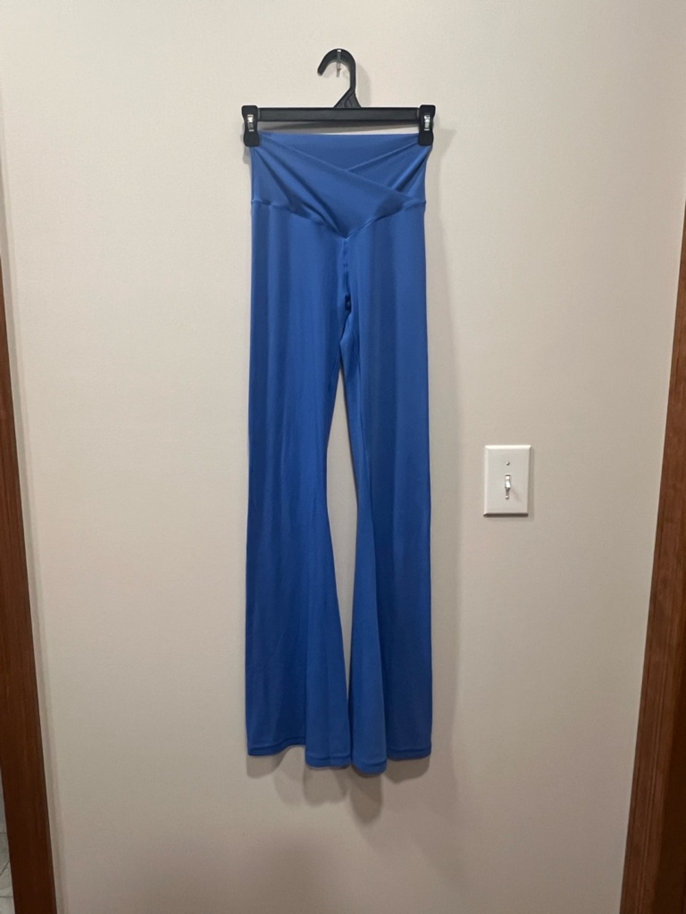 Aerie Offline Crossover Flare Legging